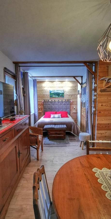 La Grange De Lina Apartment Grignon Ngoại thất bức ảnh